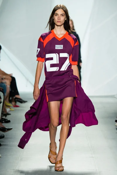Look 13